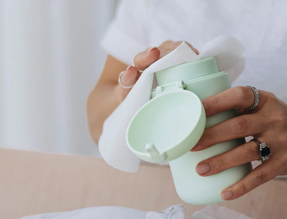 Dry Wipe Warm Water Dispenser